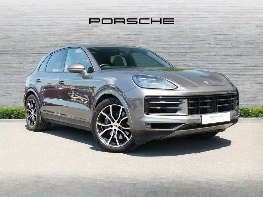Porsche Cayenne E-hybrid My24 Grey