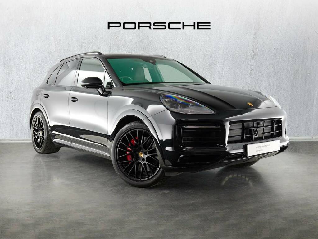 Porsche Cayenne Gts My23 Black