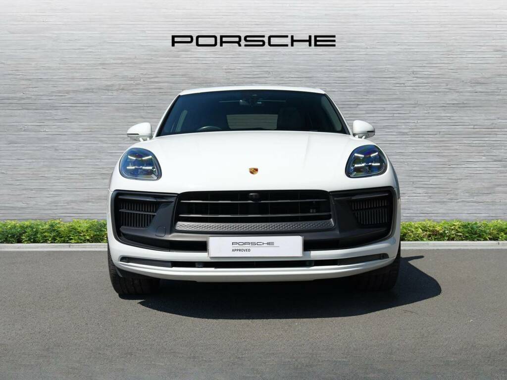 Porsche Macan Gts My23 White #3