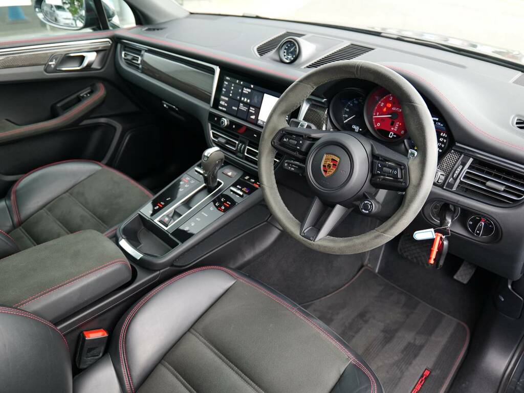Porsche Macan Gts Grey #5