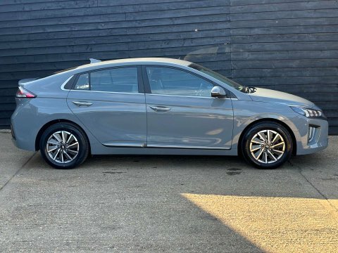 Hyundai Ioniq 1.6 Gdi Hybrid Se Connect Dct #3
