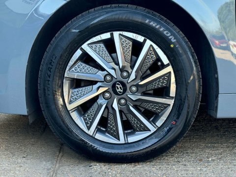 Hyundai Ioniq 1.6 Gdi Hybrid Se Connect Dct #21