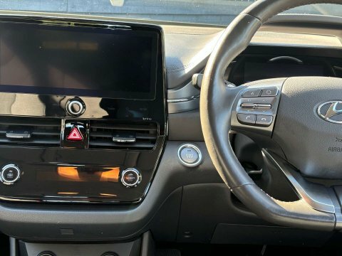 Hyundai Ioniq 1.6 Gdi Hybrid Se Connect Dct #4
