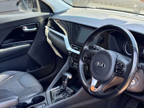 Kia Niro 1.6 Niro 2 BF21EJK Black #2