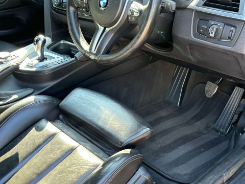BMW M4 3.0 M4 Competition AS16OLE White #4