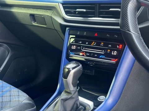 Volkswagen T-Roc 1.5 Tsi 150Ps R-line Dsg Sports Pack, Heated Silver #33