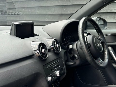 Audi A1 1.4 A1 Sportback FY18UTO Black #5