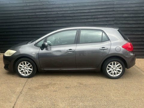 Toyota Auris Tr Silver #27