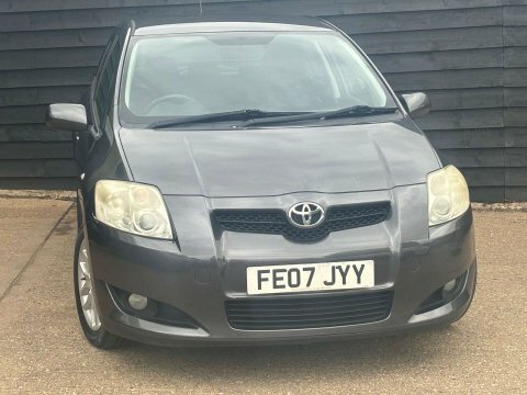 Toyota Auris Tr Silver #9