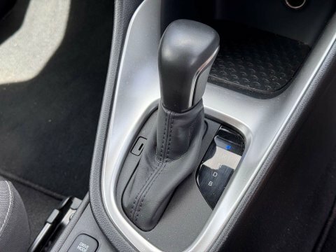 Toyota Yaris 1.5 Yaris Design Grey #4