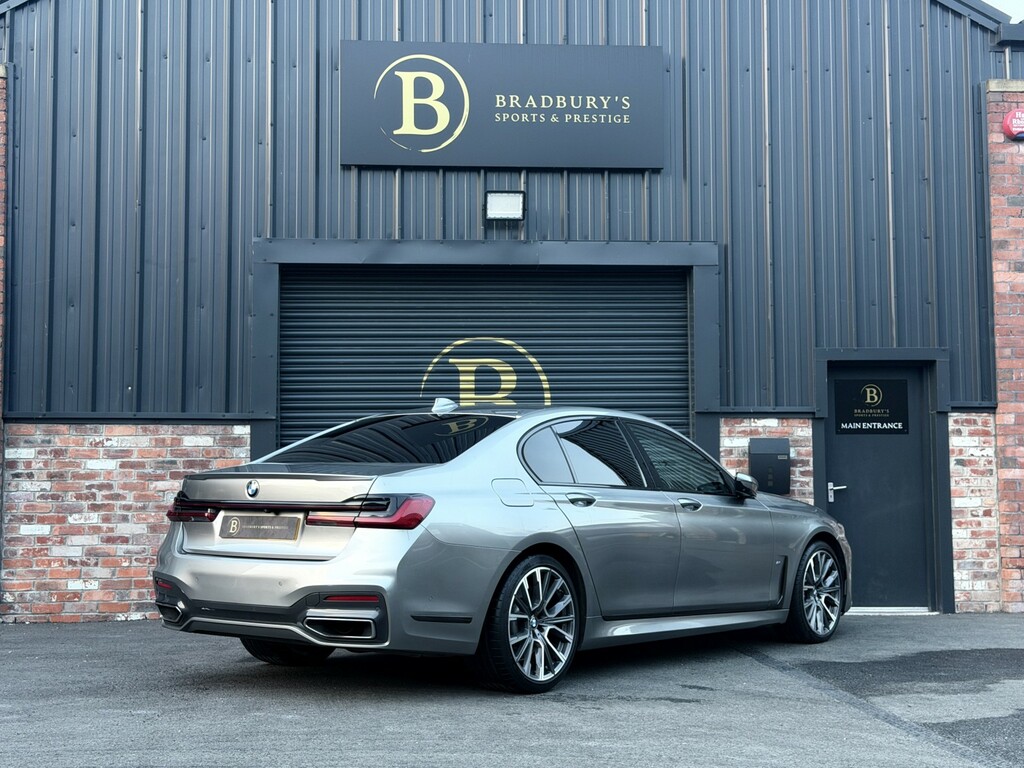 BMW 7 Series 745Le Xdrive M Sport Saloon Grey #35
