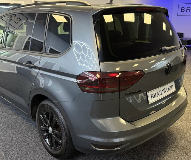 Volkswagen Touran Touran Se Tdi Bluemotion Technology S-a Blue #26