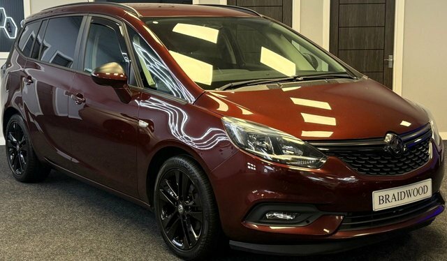 Vauxhall Zafira Tourer Sri Nav Red #3