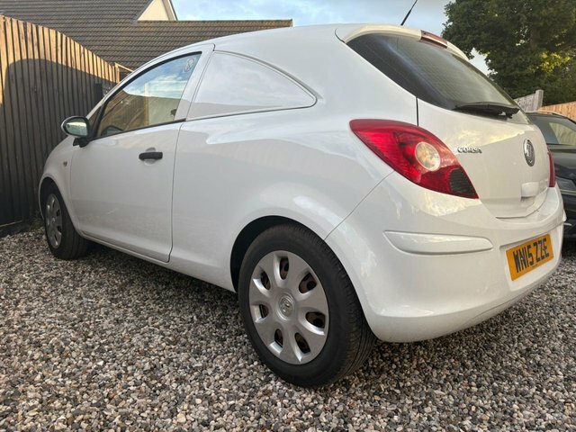Vauxhall Corsa Cdti Ecoflex 16V Car White #3
