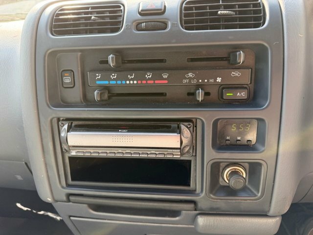 Toyota HiAce D-4d 280 Gs-xtra Panel Blue #2