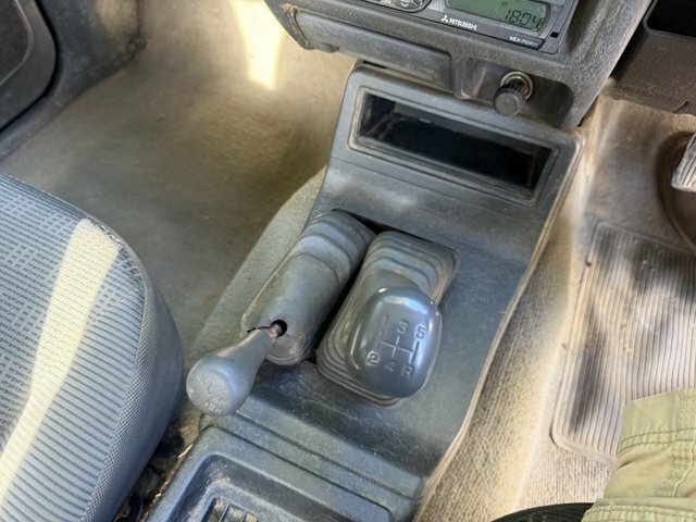 Mitsubishi L200 Td 4Wd Beige #20