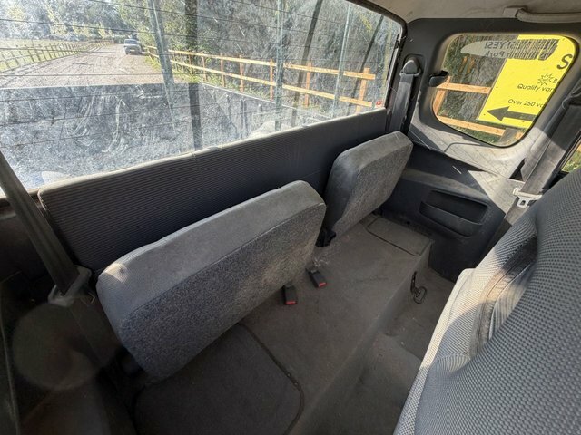 Mitsubishi L200 Td 4Wd Beige #13