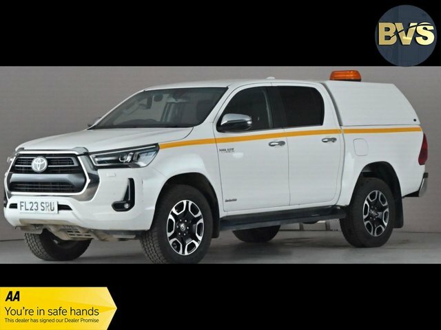 Toyota HILUX D-4d Invincible Pickup Double White