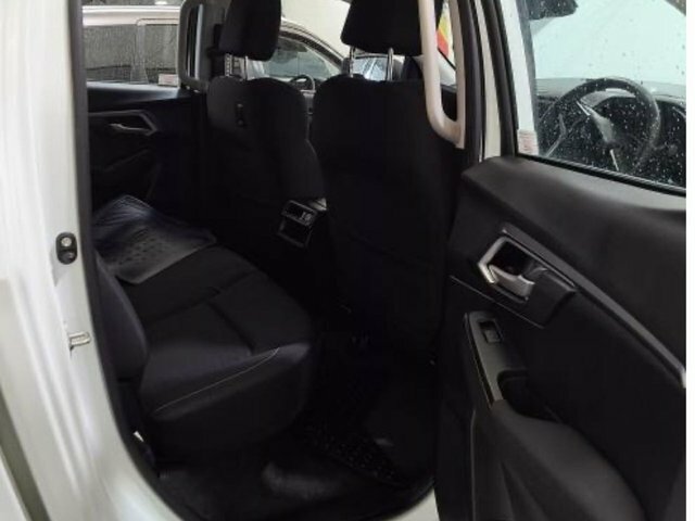 Isuzu D-Max Td Dl40 162Ps 4Wd Euro 6, Car Play, 18 Alloys, Re Orange #9