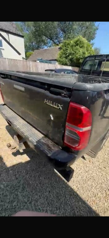 Toyota HILUX D-4d Active Pickup FN14COA Black #2