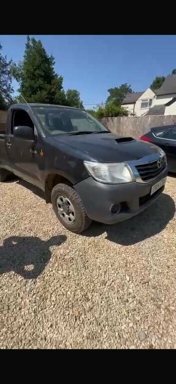 Toyota HILUX D-4d Active Pickup Black