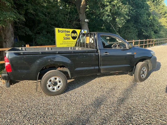 Toyota HILUX D-4d Active Pickup Black #5