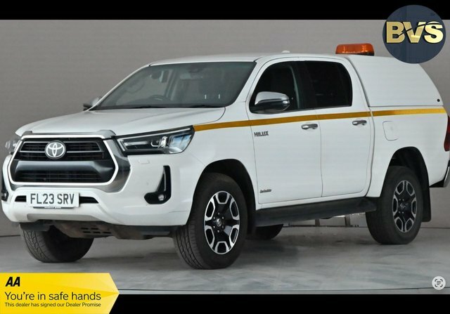 Toyota HILUX D-4d Invincible Pickup Double White