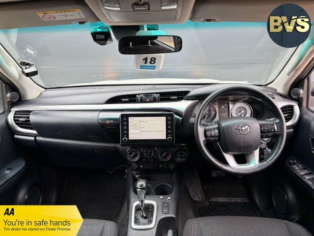 Toyota HILUX D-4d Icon Pickup Double White #5