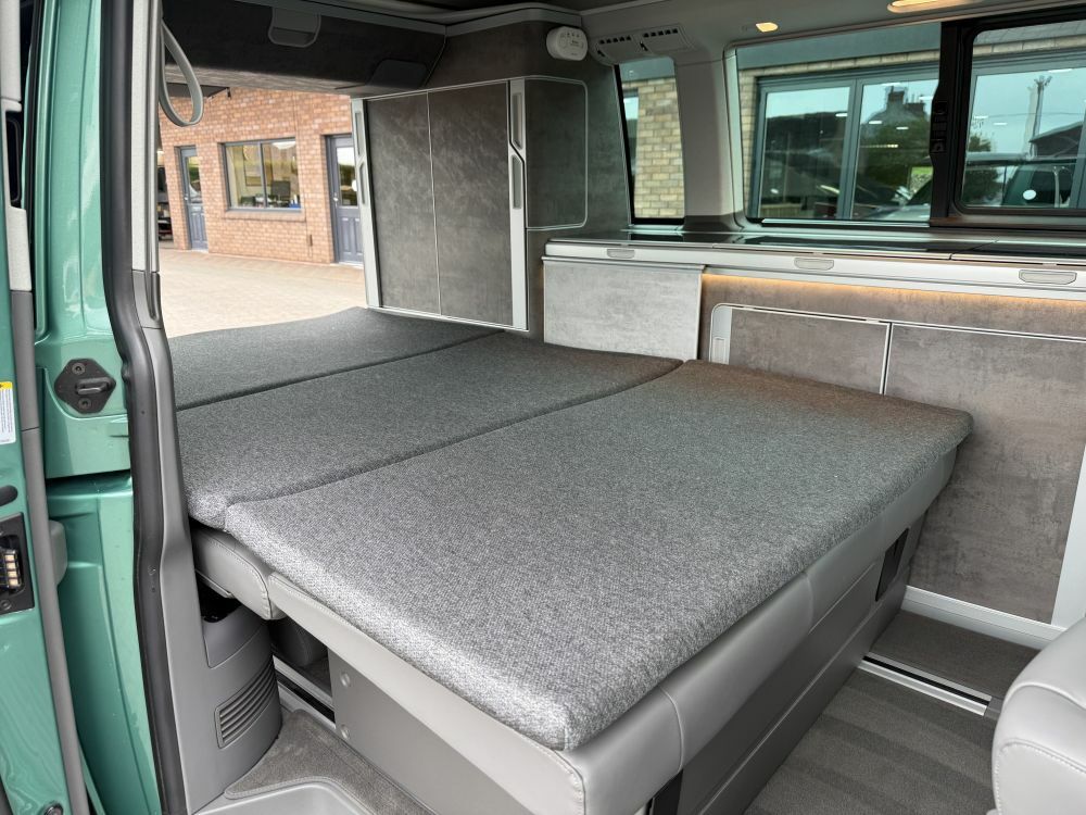 Volkswagen California 2.0 Tdi Beach Camper Dsg Grey #16