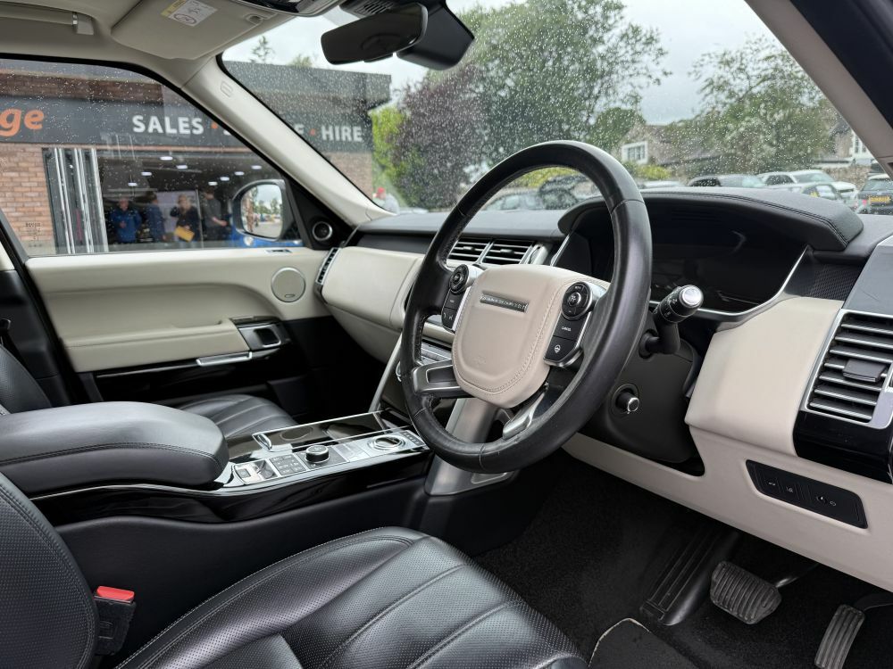 Land Rover Range Rover 4.4 Sdv8 Vogue Se Grey #4