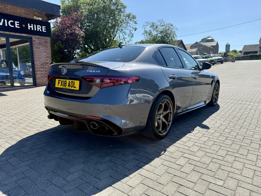 Alfa Romeo Giulia 2.9 V6 Bi-turbo Quadrifoglio FX18AOL Grey #3