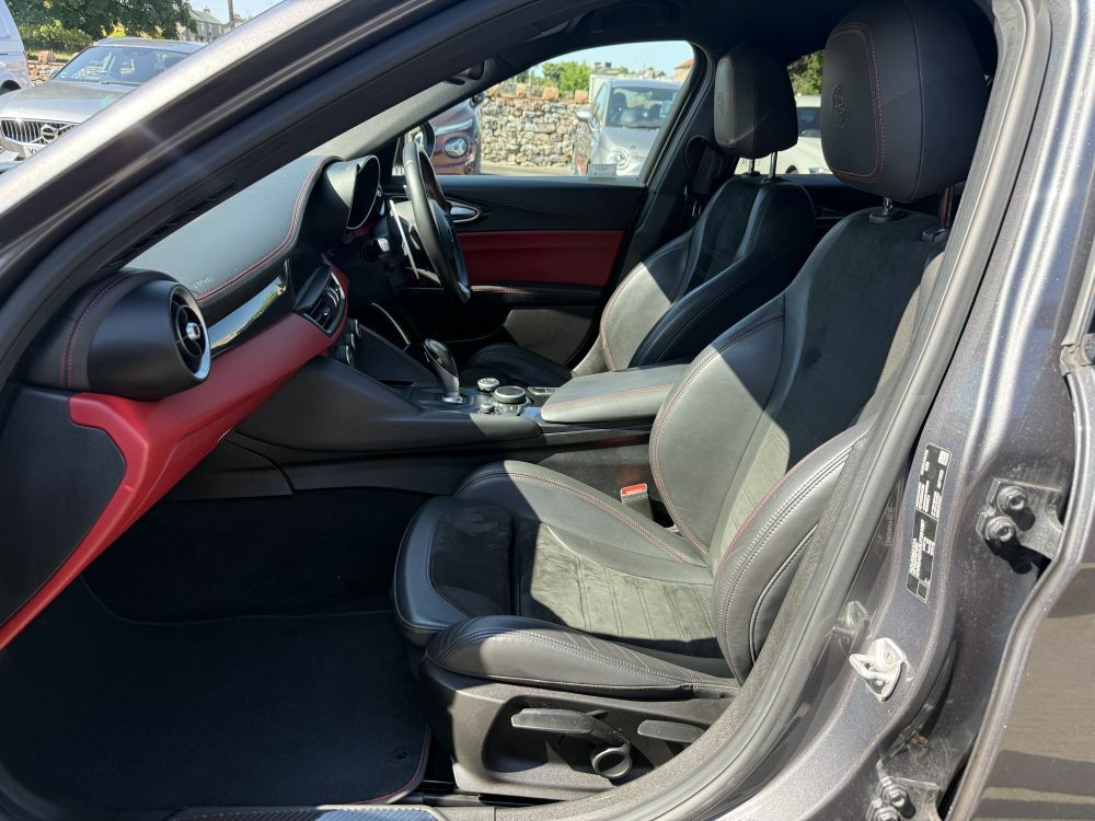 Alfa Romeo Giulia Speciale Silver #8