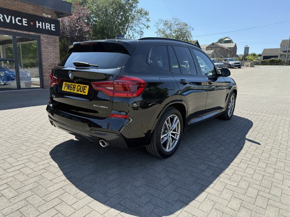 BMW X3 2.0 20D M Sport Xdrive Black #3