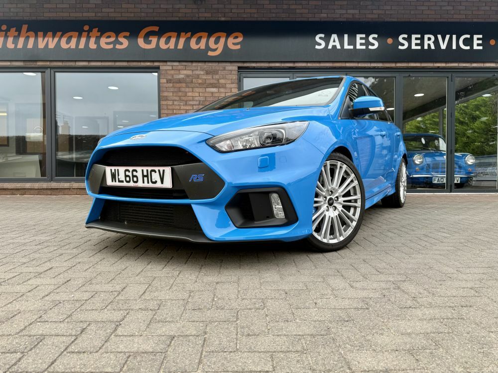 Ford Focus Rs 2.3 Ecoboost Blue