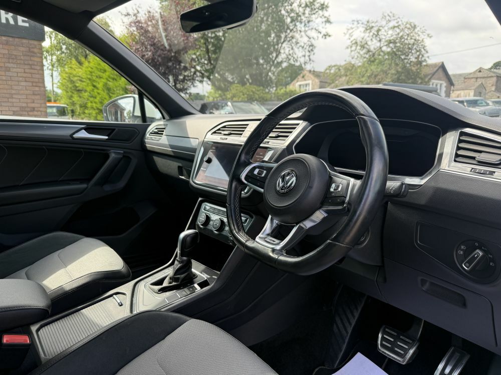 Volkswagen Tiguan 2.0 Tdi R-line Dsg NV68BGU White #5