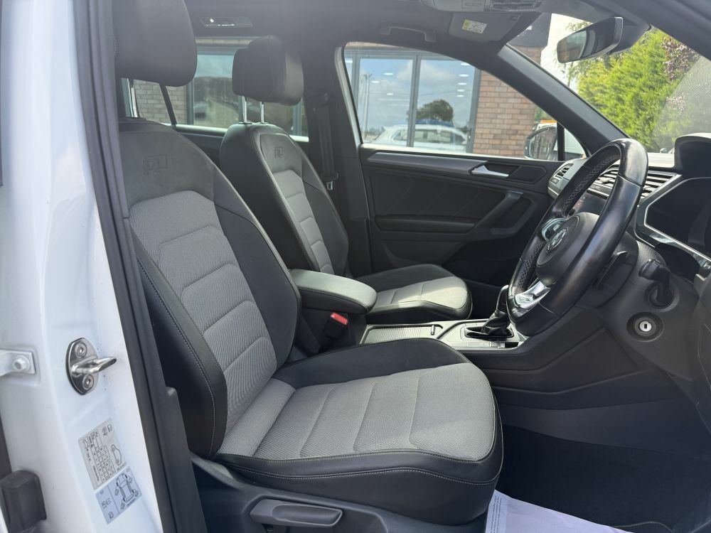 Volkswagen Tiguan 2.0 Tdi R-line Dsg NV68BGU White #6