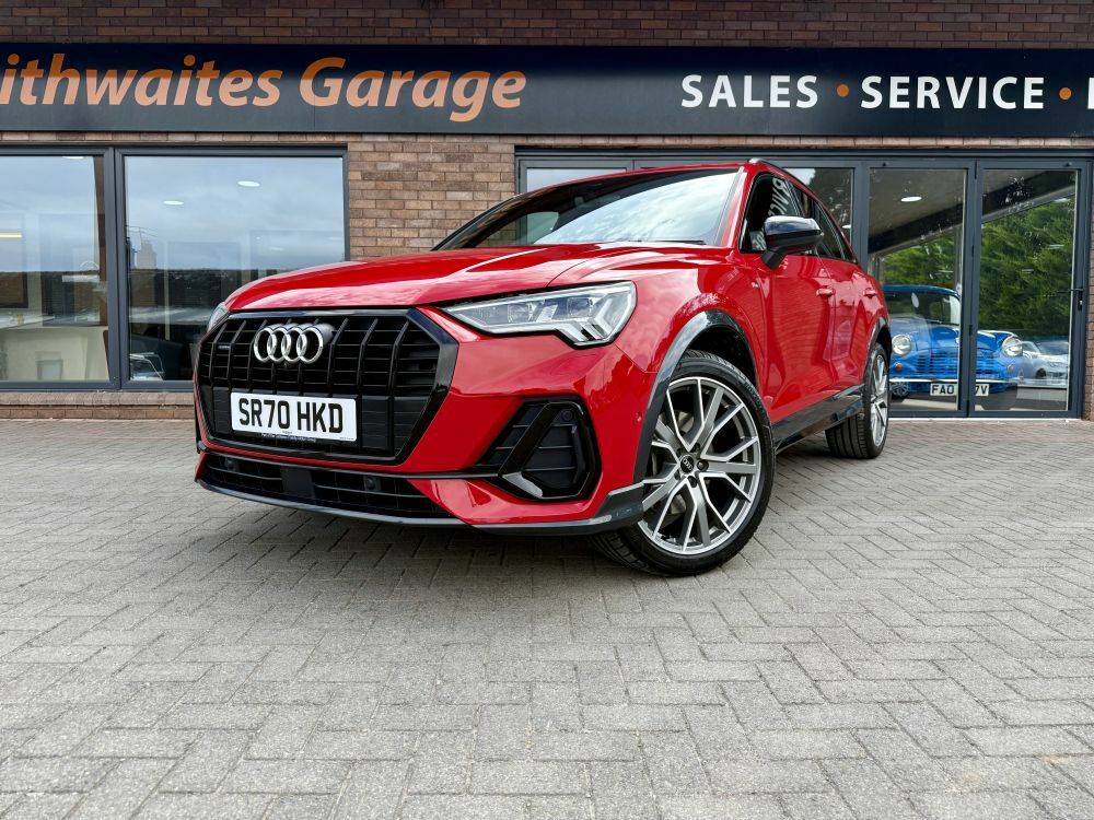 Audi Q3 2.0 Tfsi 40 Vorsprung S Tronic Quattro Red