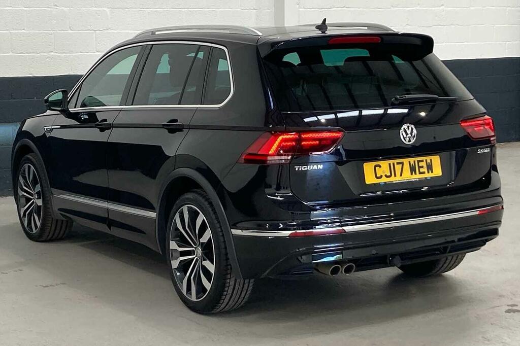 Volkswagen Tiguan R-line CJ17WEW Black #6