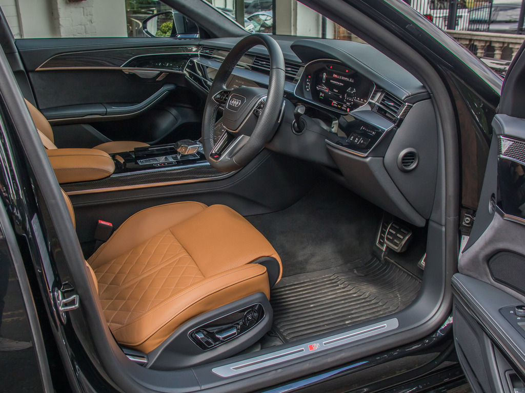 Audi S8 Automatic Black #2