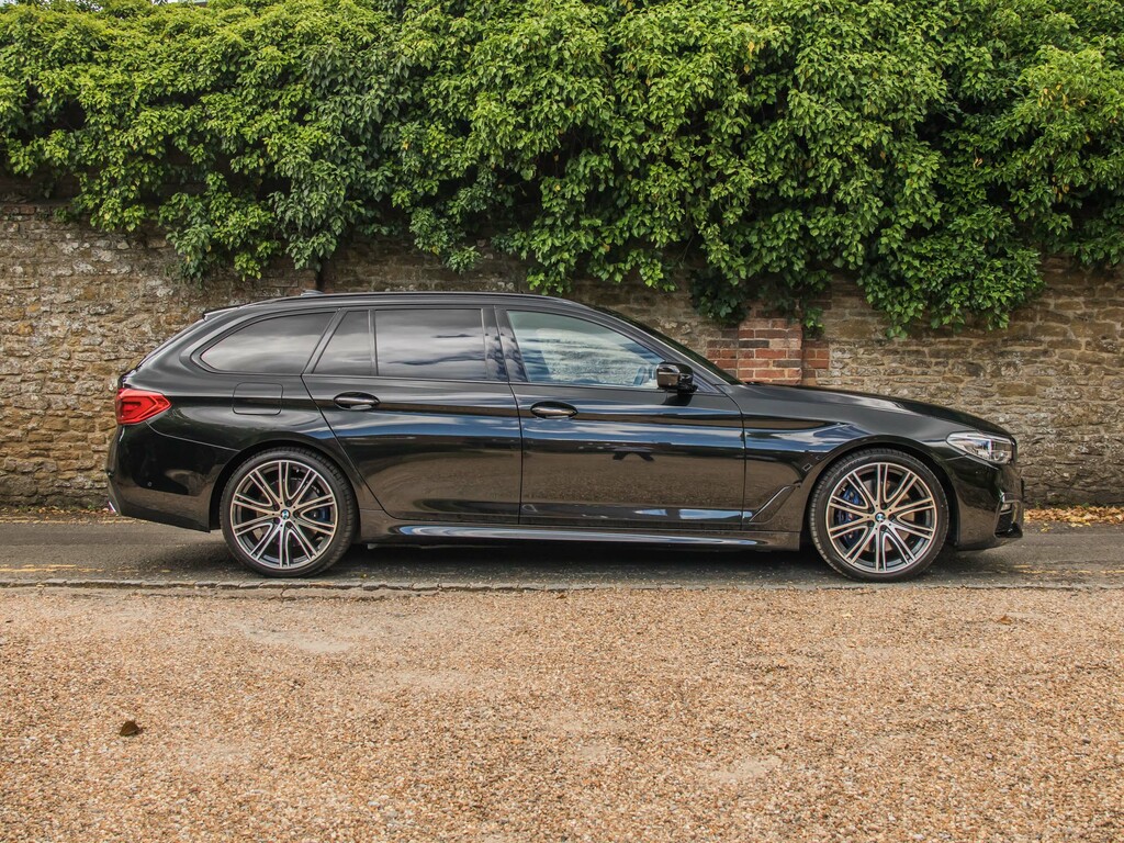 BMW 5 Series Automatic AF67WLM Blue #2
