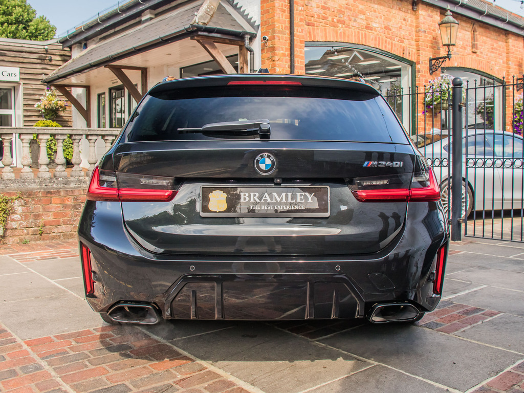 BMW M3 Automatic EA75YNW Blue #5