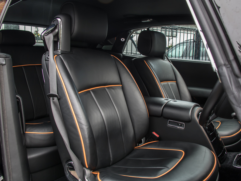 Rolls-Royce Phantom Automatic Black #13