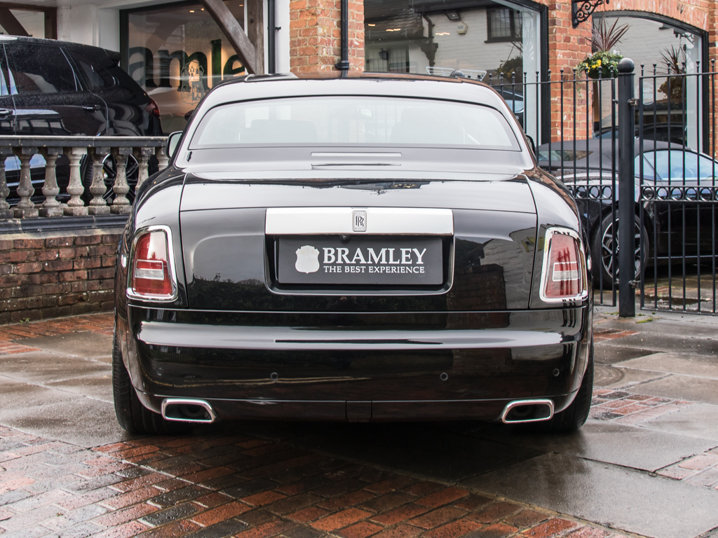 Rolls-Royce Phantom Automatic Black #6
