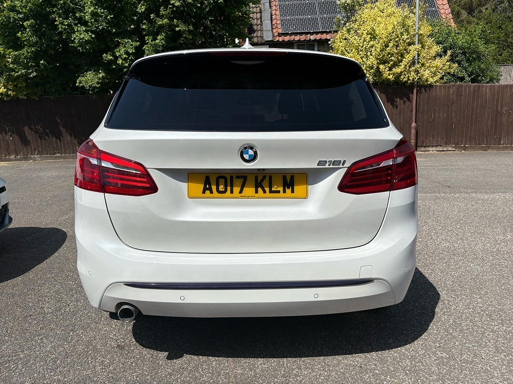 BMW 2 Series Active Tourer 218I Sport White #5