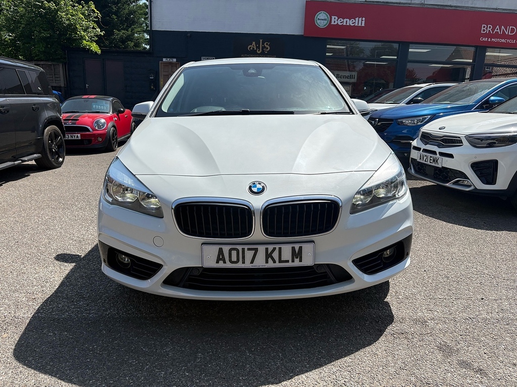 BMW 2 Series Active Tourer 218I Sport White #2
