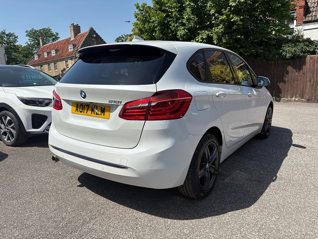 BMW 2 Series Active Tourer 218I Sport White #6