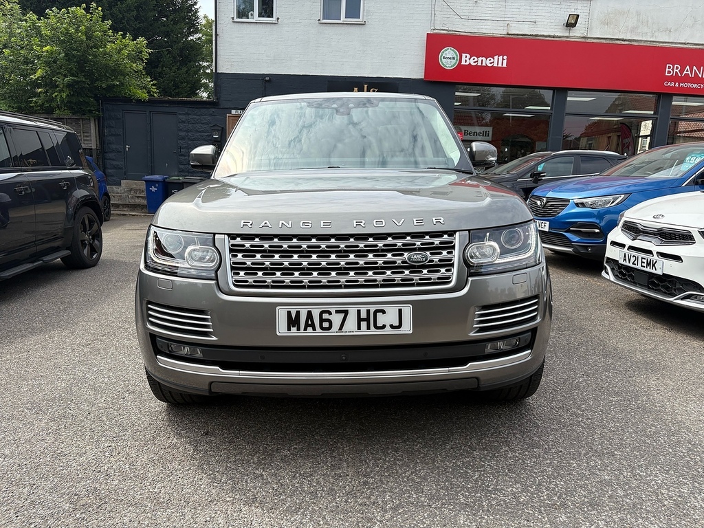 Land Rover Range Rover Td V6 Silver #2