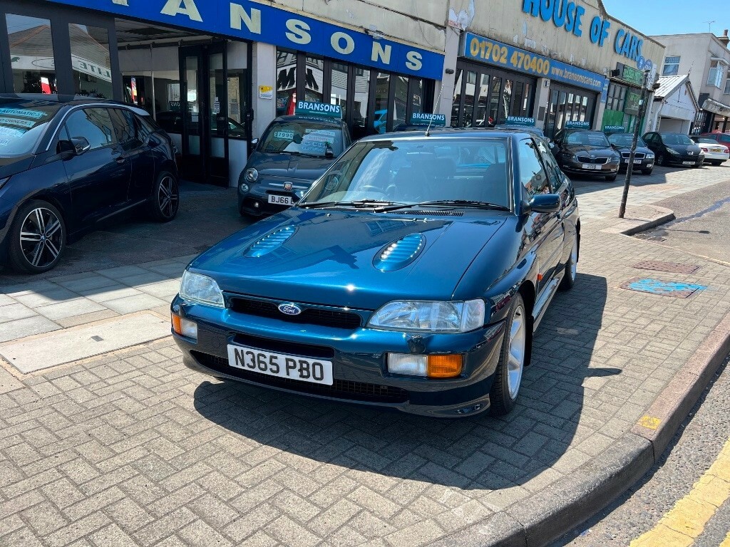 Ford Escort White #22