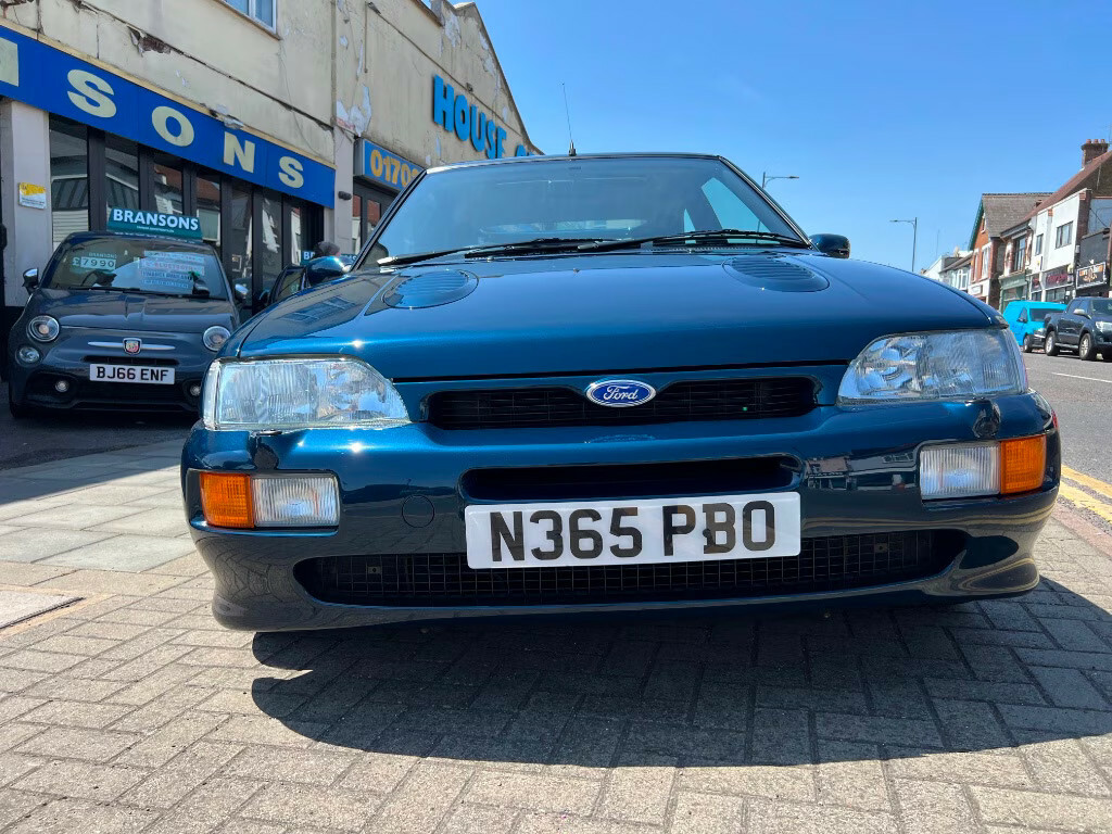 Ford Escort White #7