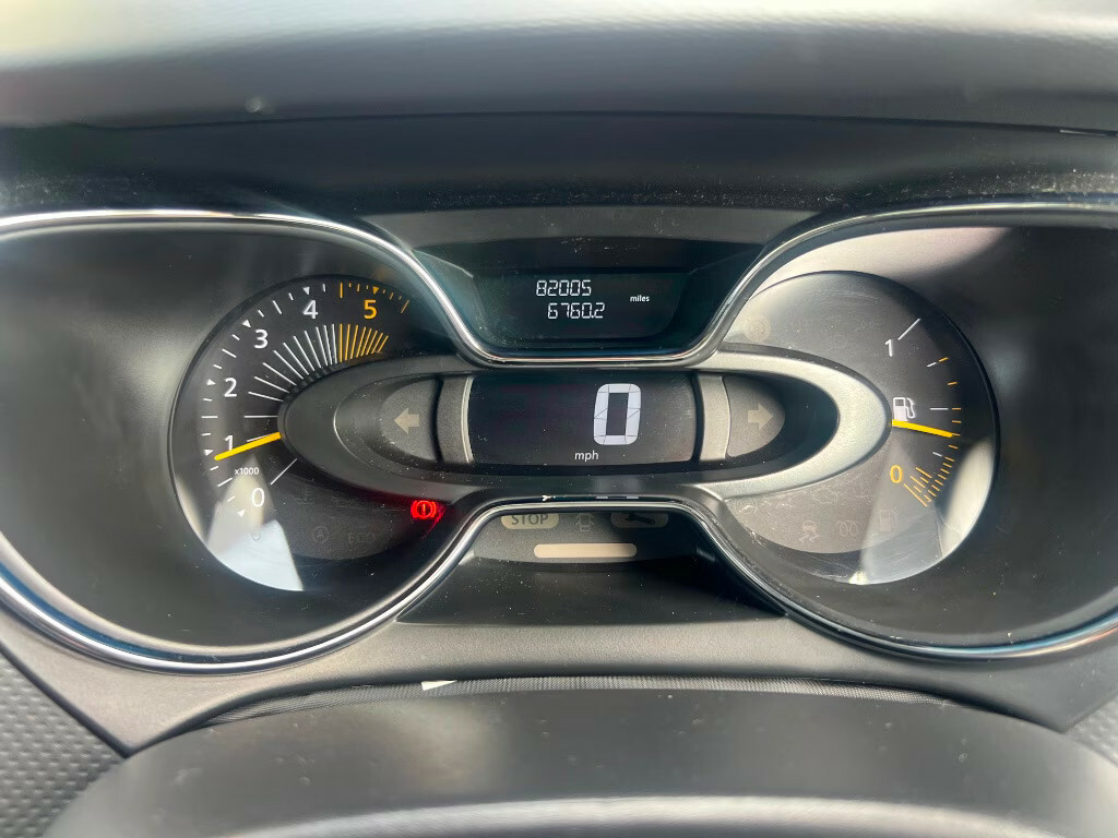 Renault Captur 1.5 Dci 90 Signature Nav Hatchback Manu Grey #3